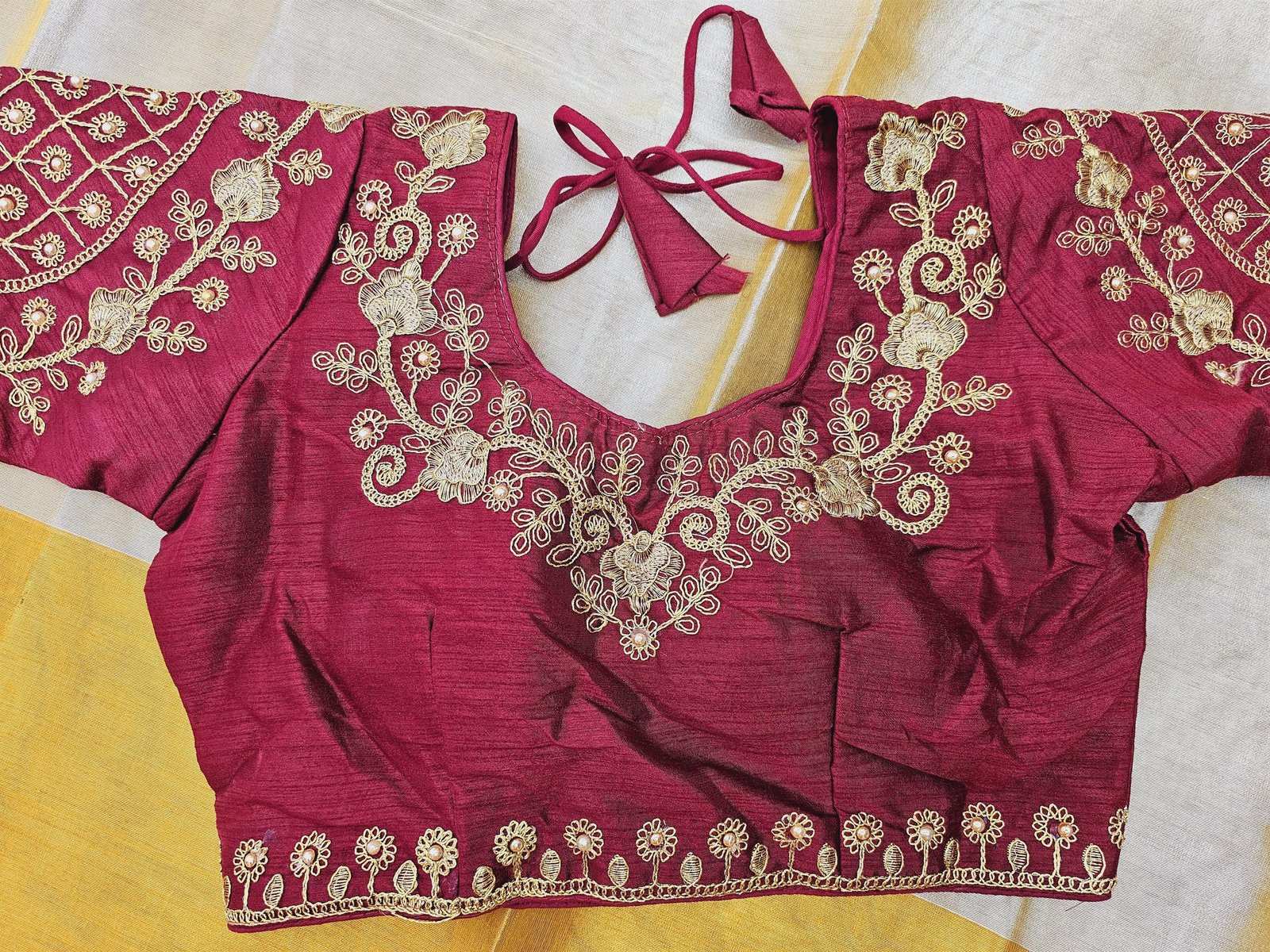 il_fullxfull.6322722319_5mi6.jpg Elegant Soft Tissue Silk Saree: Yellow Gold & Maroon, Stitched Designer Blouse - Image 3