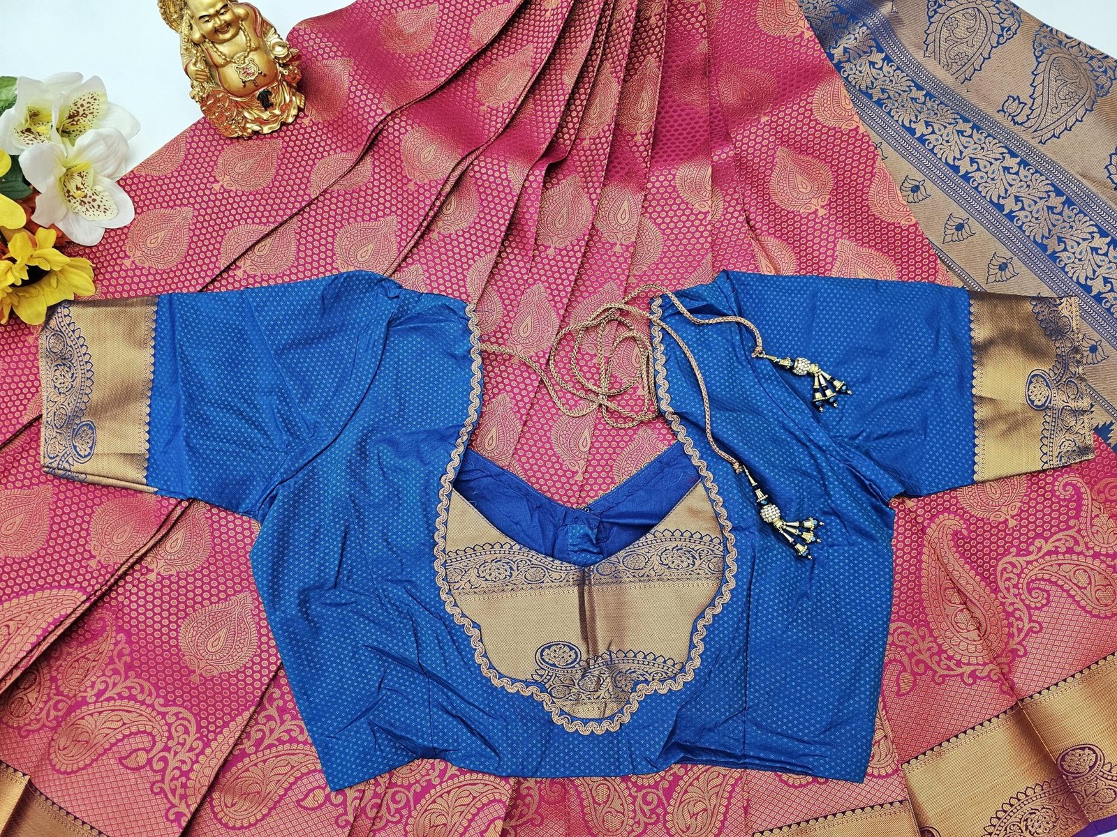 il_fullxfull.6268784336_kdnq.jpg Pink Kanchipuram Silk Saree: Stitched Blouse, Woven Design - Image 4