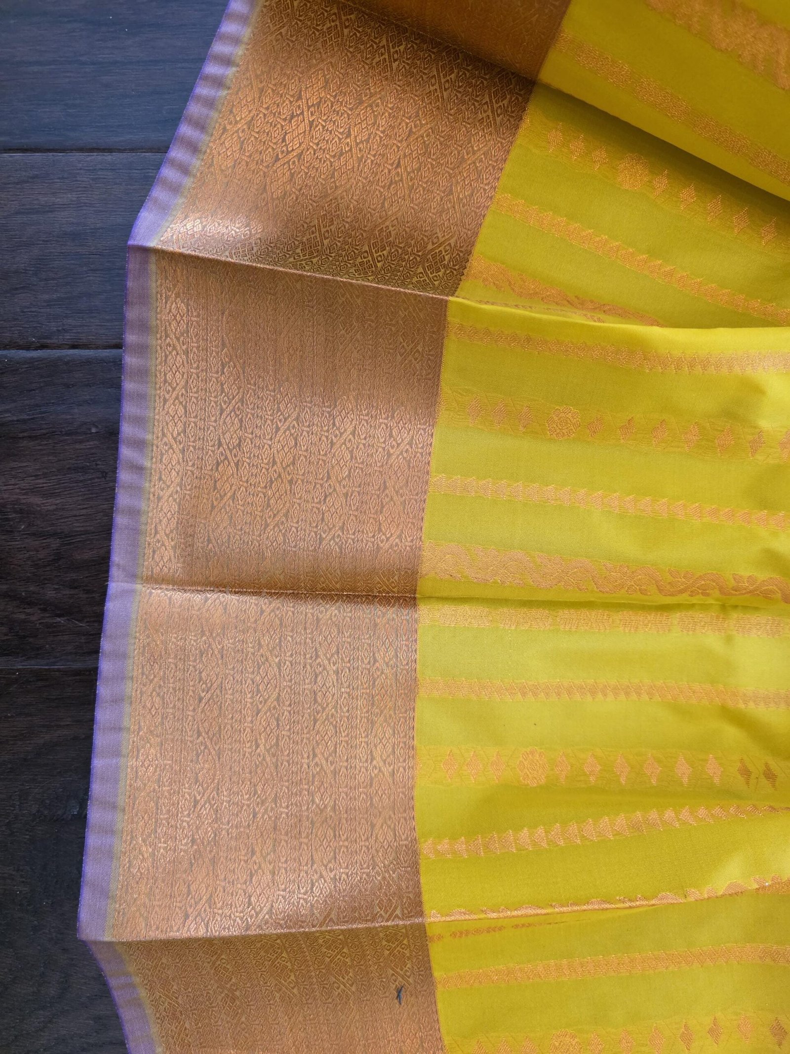 il_fullxfull.7499330579_oiry.jpg Elegant Vaira Oosi Semi Silk Saree with Stitched Designer Blouse - Image 8