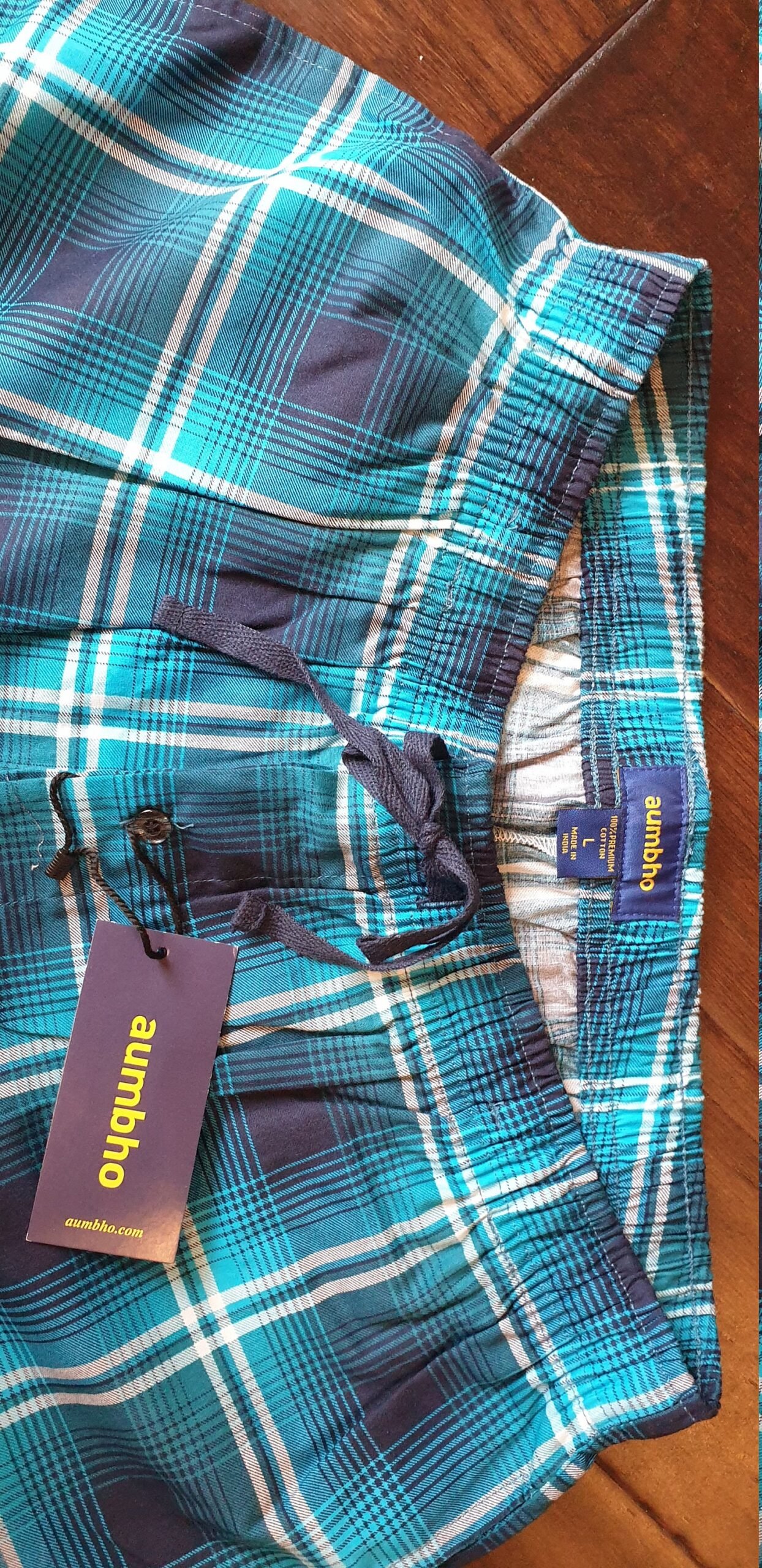 il_fullxfull.3295584048_k001.jpg Cotton Plaid Men's Pajama Shorts – Comfortable Sleepwear - Image 4