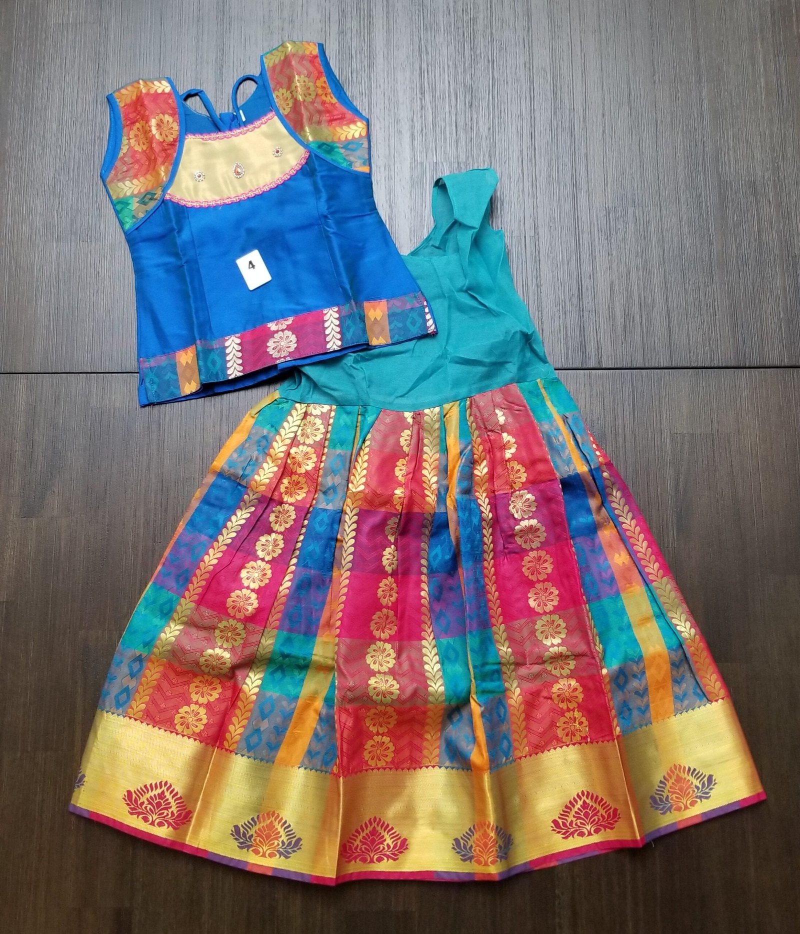 il_fullxfull.5420869371_7mok.jpg Kids' Silk Lehenga Choli Set, Indian Ethnic Dress (1-13 Years) - Image 7