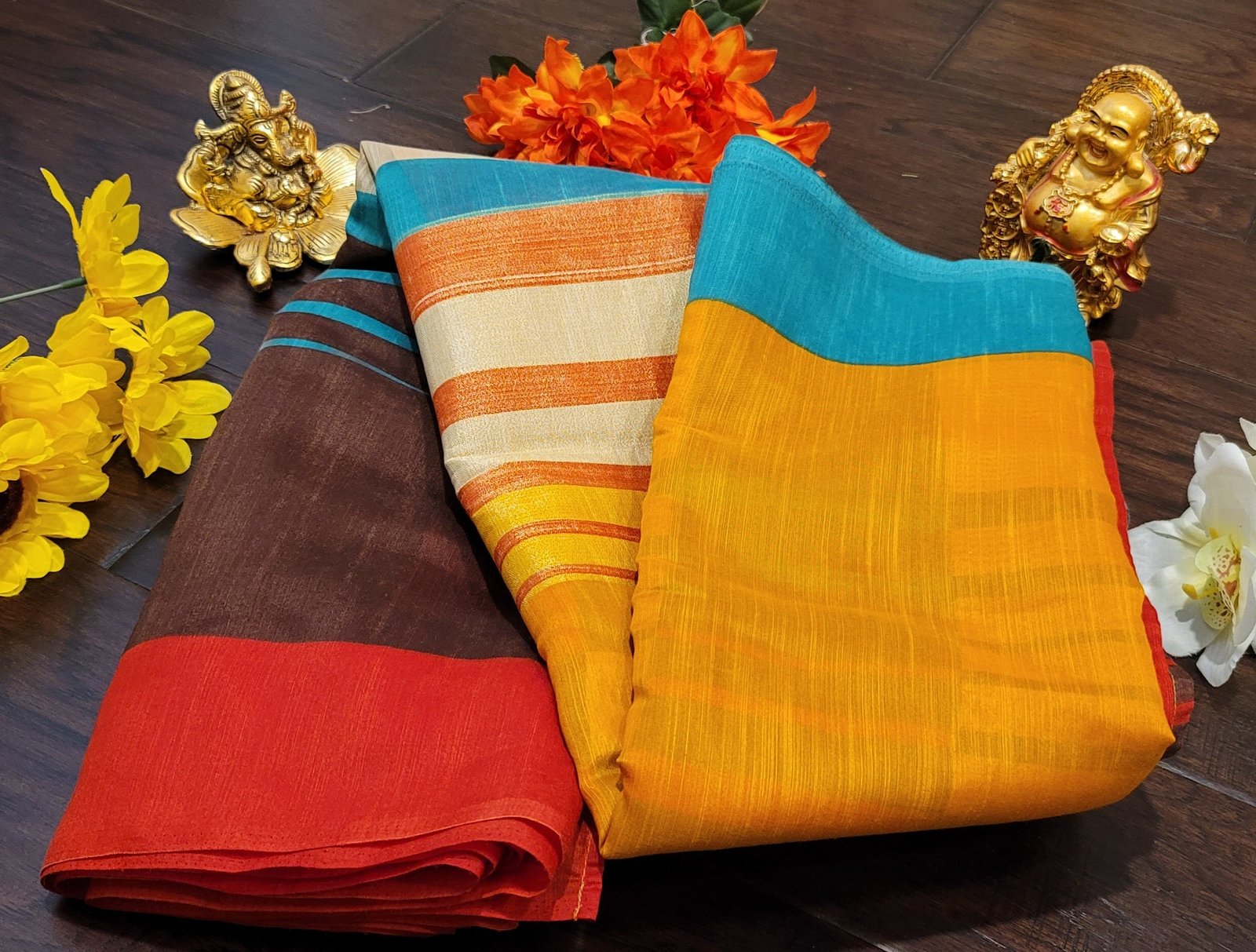 il_fullxfull.5444471208_l9ow.jpg Handmade Silk Linen Cotton Saree: Zari Border, Ikkath Pallu - Image 6