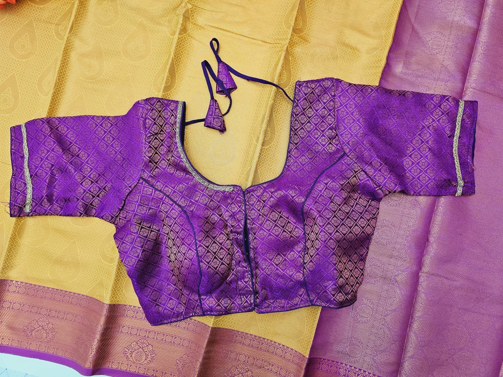 il_fullxfull.6274491202_rcxt.jpg Yellow & Magenta Silk Saree: Designer Stitched Blouse, Weaving Work - Image 2