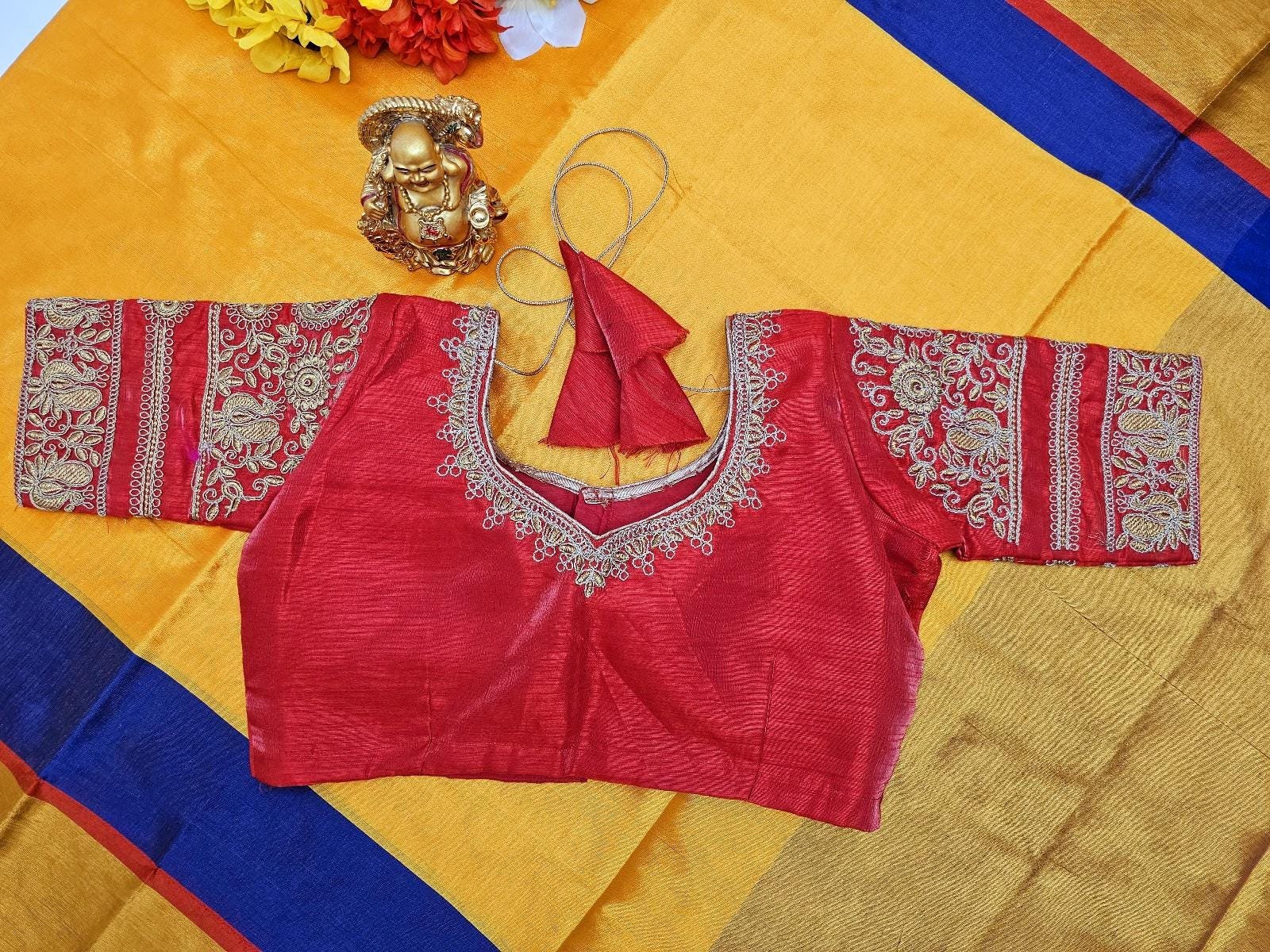 il_fullxfull.6274695772_df67.jpg Elegant Silk Saree: Woven Design with Stitched Embroidery Blouse - Image 2