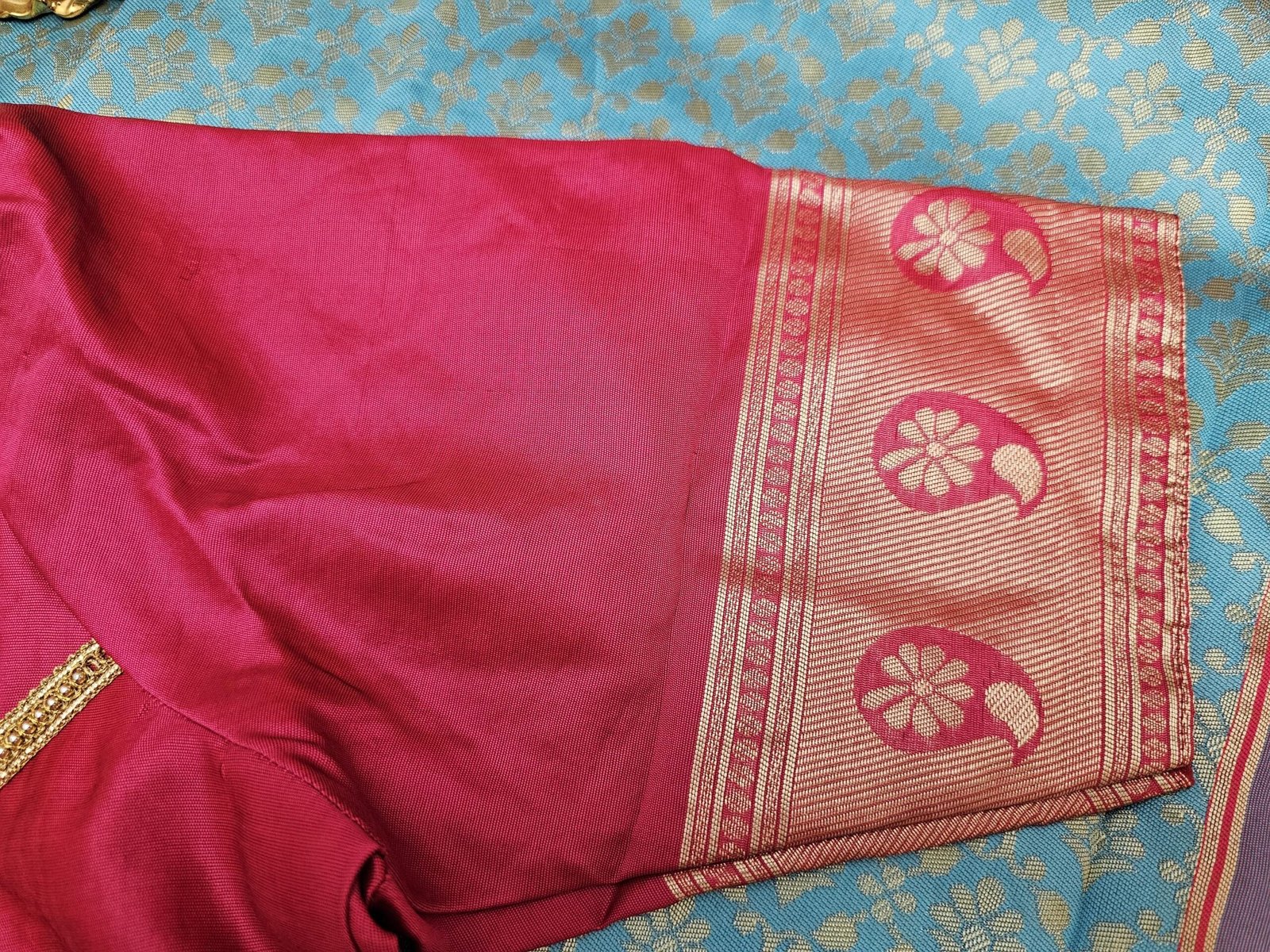 il_fullxfull.6322501563_dh8k.jpg Teal Lichi Silk Saree: Woven Pallu with Stitched Designer Blouse - Image 4